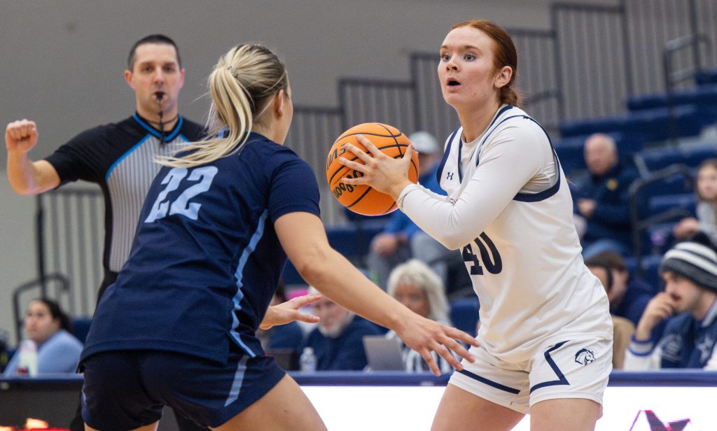Find Your Strength: Emma Ruhlman’s Breakout Basketball Season